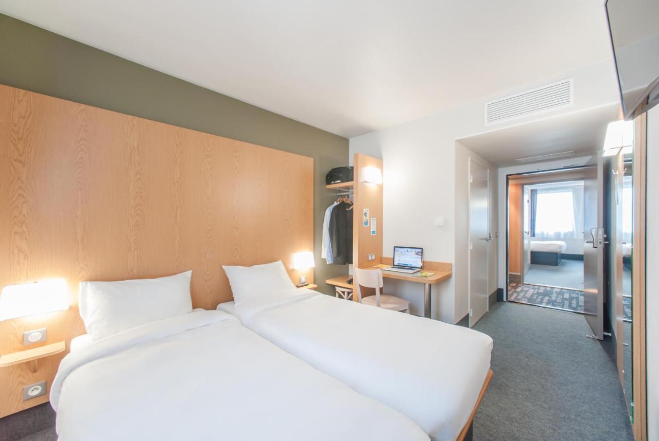 B&B Hotel Clermont-Ferrand Nord รีอง ภายนอก รูปภาพ